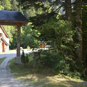 Le Clos De La Bergerie By Camilodge Hébergement de vacances